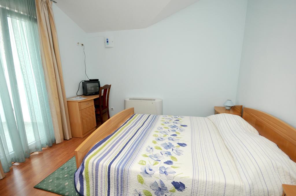 Apartments Villa Lida Trogir Phòng bức ảnh