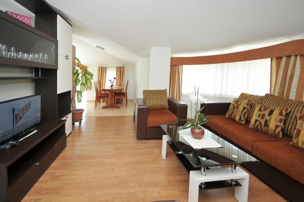 Apartments Villa Lida Trogir Ngoại thất bức ảnh